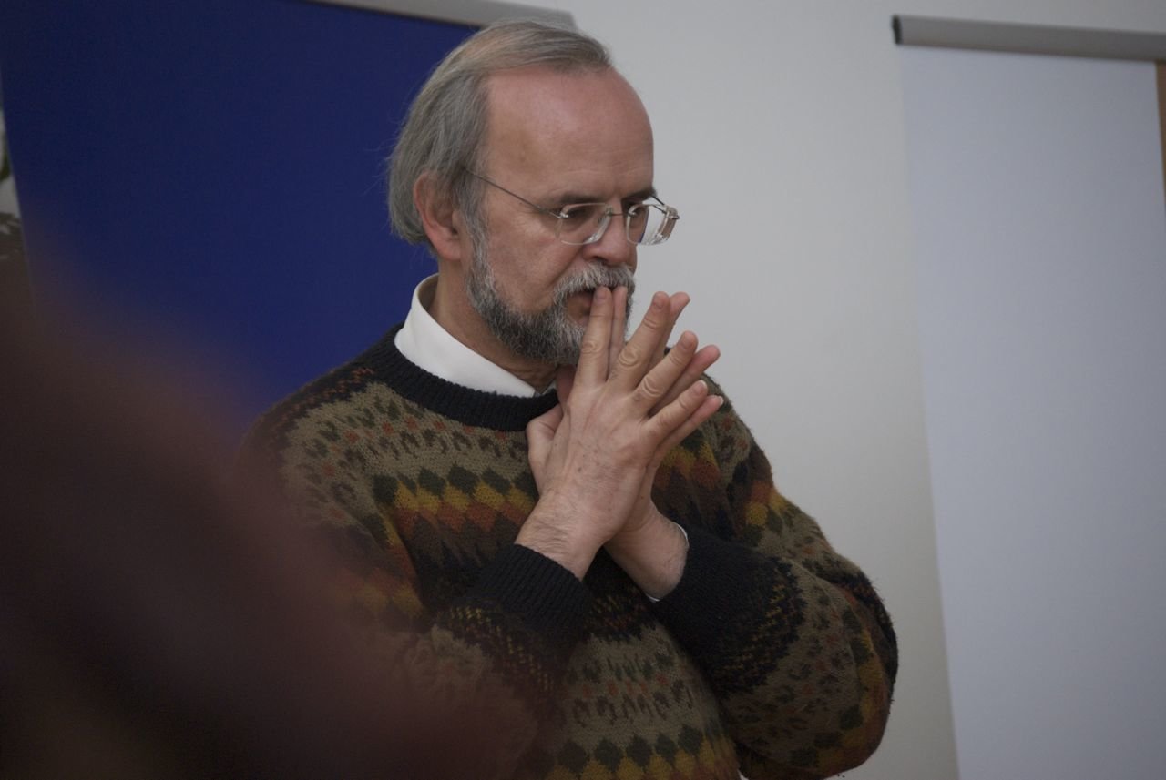 4. Akademski večer