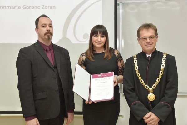 Utrinki Slavnostne akademije FOŠ 2016